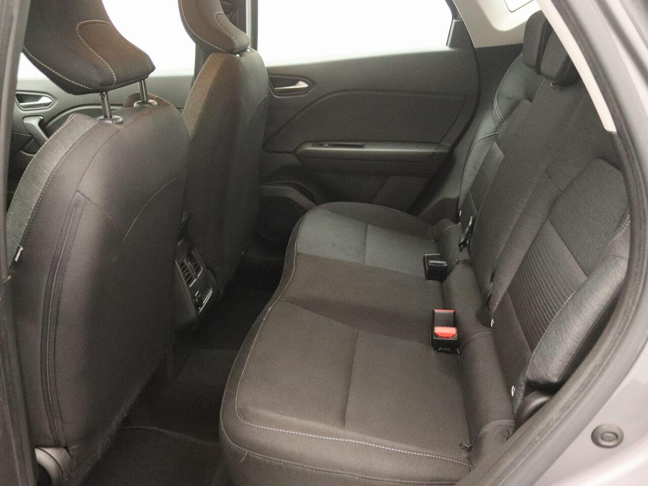 Renault CAPTUR TCe 100 Zen | Easy Link multimedia met Apple CarPlay & Android Auto | Led Pure Vision koplampen | Cruise Control | Elektrische ramen v+a | Two-tone metaalkleur |