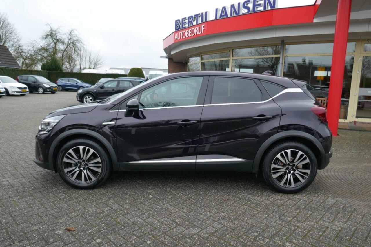 Renault CAPTUR 1.3 TCE INITIALE PARIS 154 PK ELEKTR/SCHUIFDAK / CAMERA 360 / LEDER