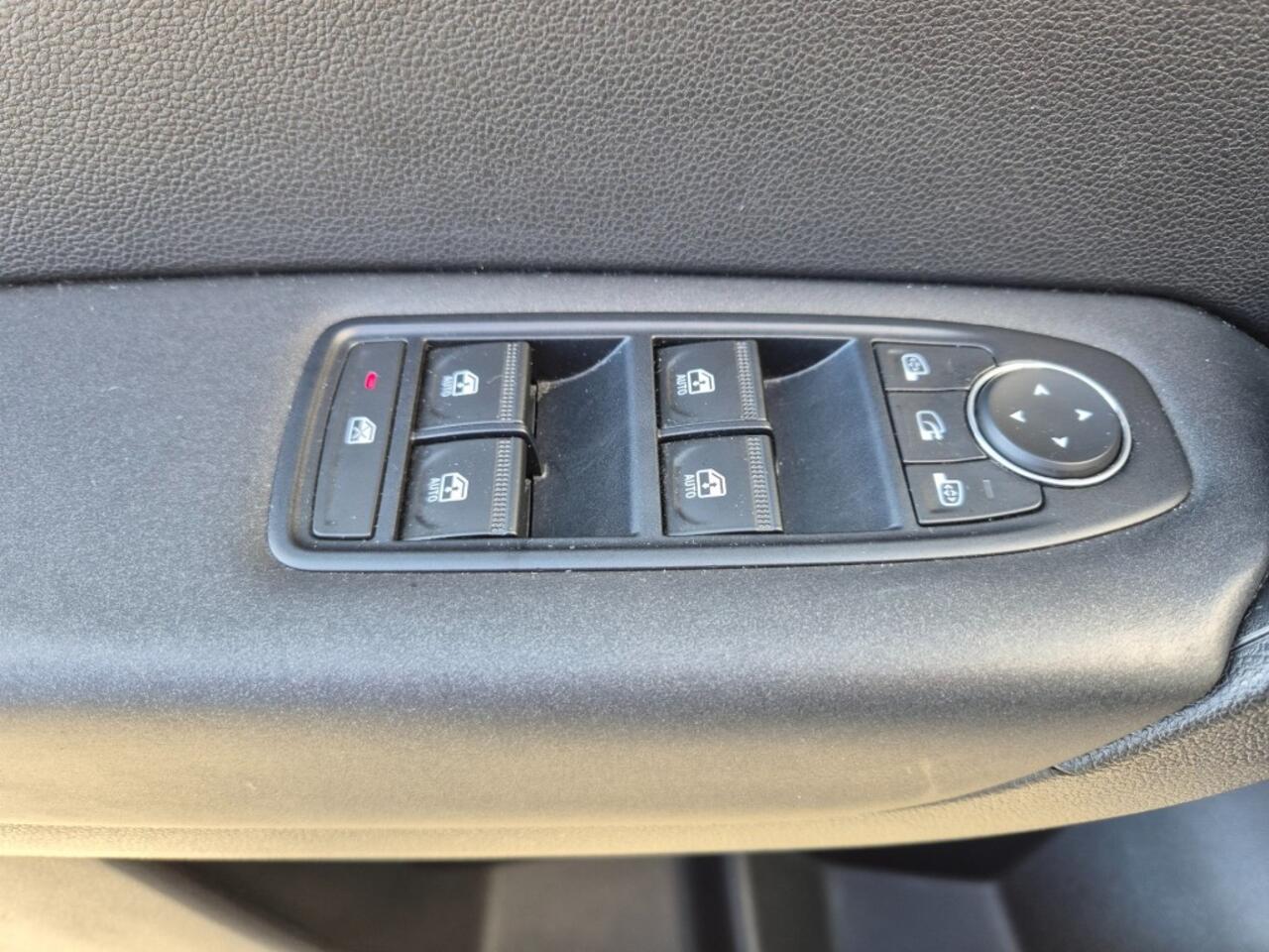 Renault CAPTUR 1,0 TCE 100 ZEN