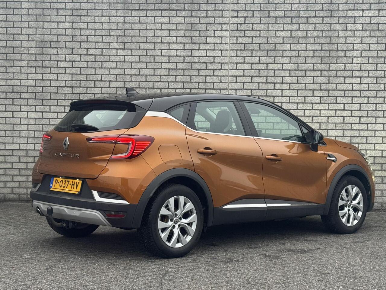 Renault CAPTUR 1.3 TCe 130 Intens | Panoramadak | Stoelverwarming | Trekhaak | All-Season banden |