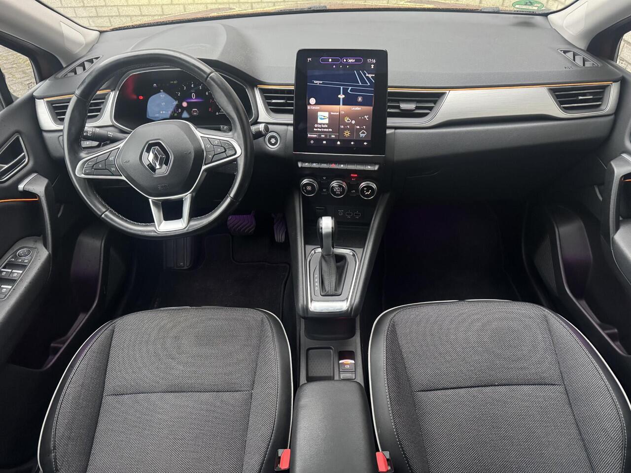 Renault CAPTUR 1.3 TCe 130 Intens | Panoramadak | Stoelverwarming | Trekhaak | All-Season banden |