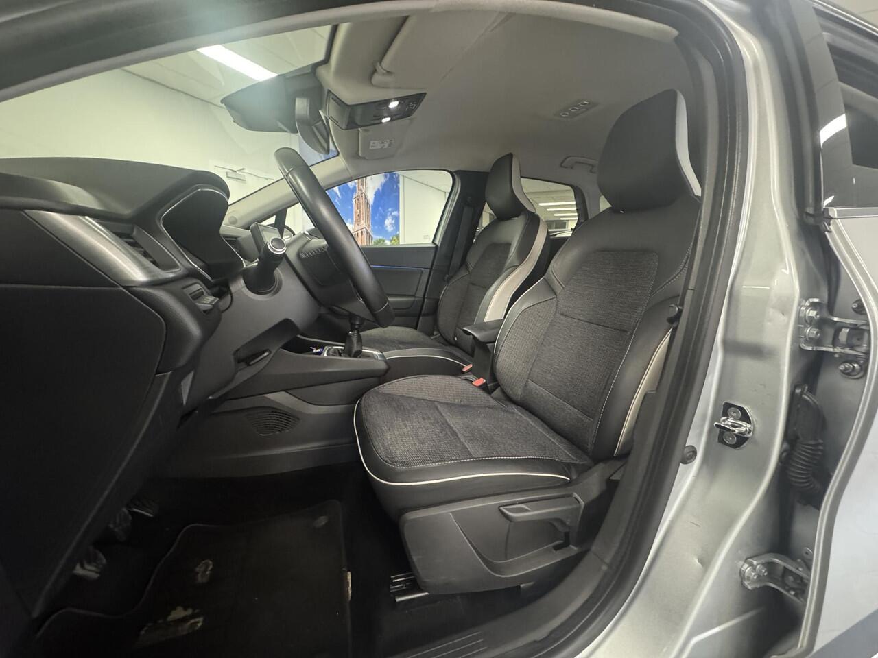 Renault CAPTUR 1.0 TCe 100 Intens | Camera | Trekhaak | Lane Assist | PDC |