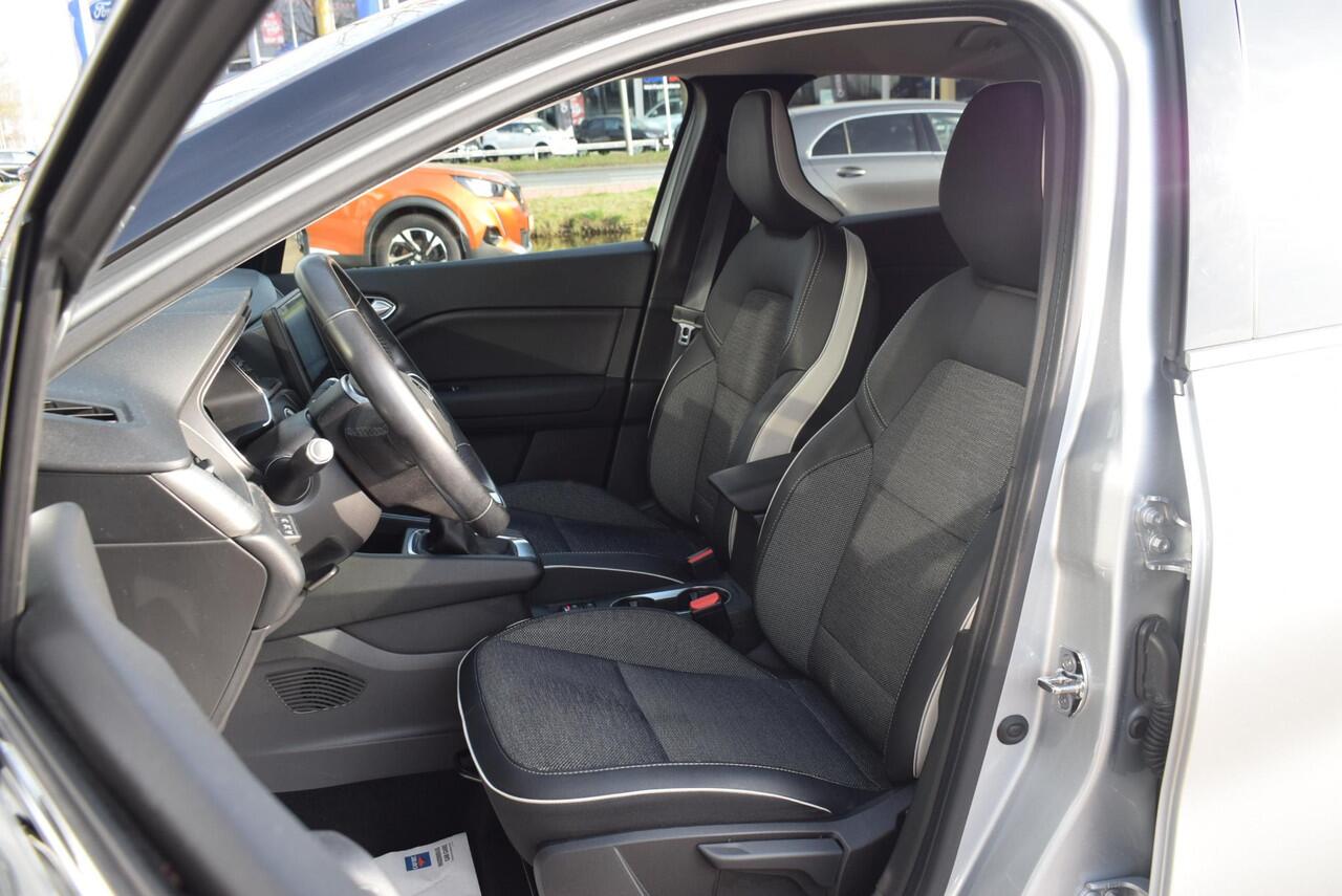 Renault CAPTUR 1.0 TCe 100 Intens Navi camera Airco Km 68.000!!