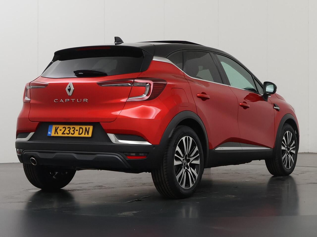 Renault CAPTUR 1.3 TCe 155 Initiale Paris | Panoramadak | Lederen Interieur | Navigatie | 360° Camera | DAB | Apple Carplay/Android Auto | Stoelverwarming | Cruise Control Adaptief | Bose Audio | Keyless Entry/Go |