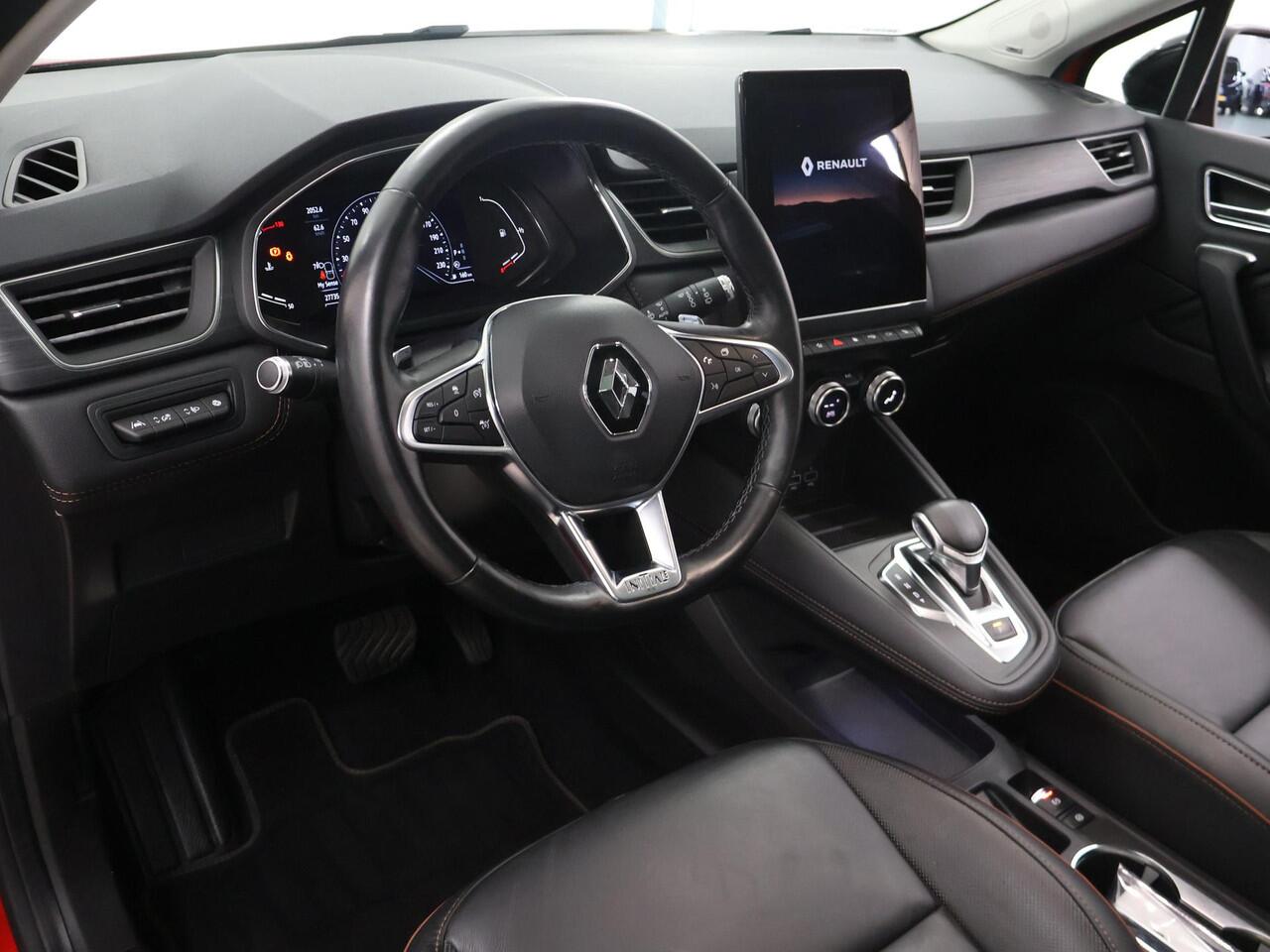 Renault CAPTUR 1.3 TCe 155 Initiale Paris | Panoramadak | Lederen Interieur | Navigatie | 360° Camera | DAB | Apple Carplay/Android Auto | Stoelverwarming | Cruise Control Adaptief | Bose Audio | Keyless Entry/Go |