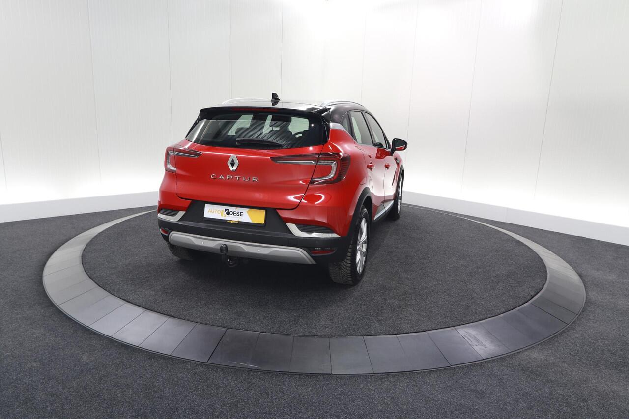 Renault CAPTUR 1.6 E-Tech Plug-in Hybrid 160 Business | Trekhaak | Camera | 9.3 Inch Scherm | Apple Carplay