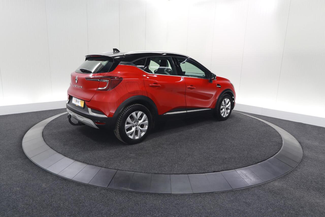 Renault CAPTUR 1.6 E-Tech Plug-in Hybrid 160 Business | Trekhaak | Camera | 9.3 Inch Scherm | Apple Carplay