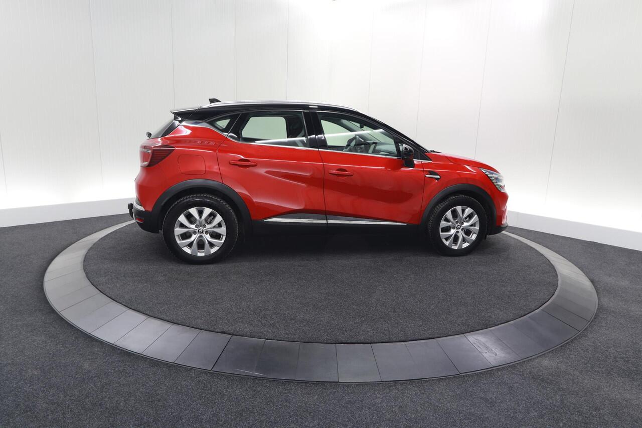 Renault CAPTUR 1.6 E-Tech Plug-in Hybrid 160 Business | Trekhaak | Camera | 9.3 Inch Scherm | Apple Carplay