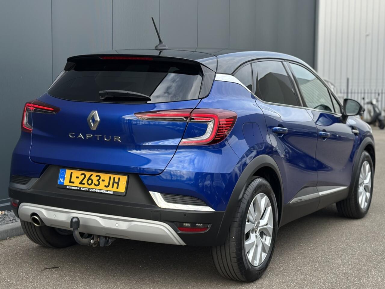 Renault CAPTUR 1.0 TCe Intens / Navi / Trekhaak