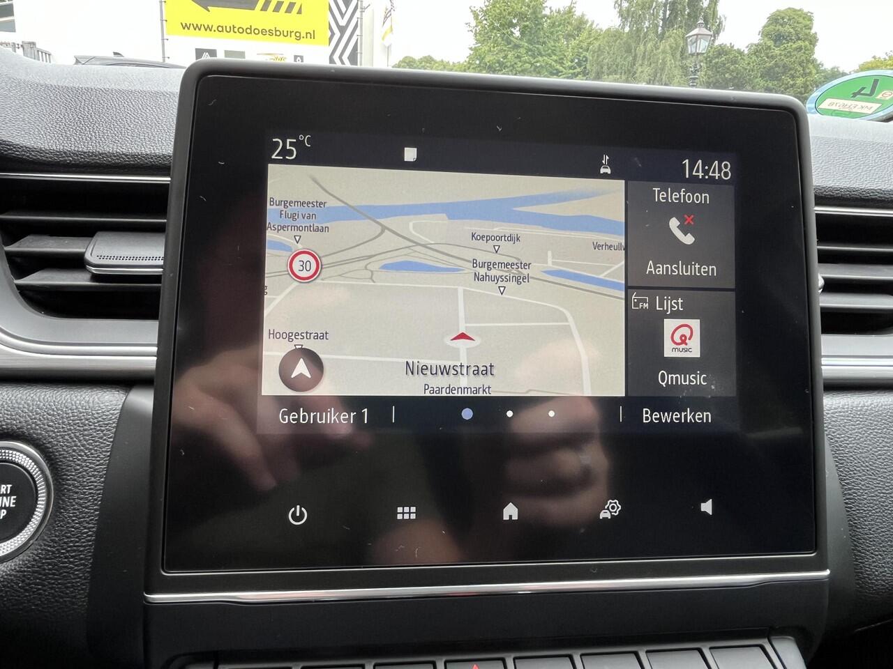 Renault CAPTUR TCe 140 EDC Intens | Camera achter | Parkeersensoren voor + achter | Navigatiesysteem | Dealer onderhouden | All Seasonbanden |