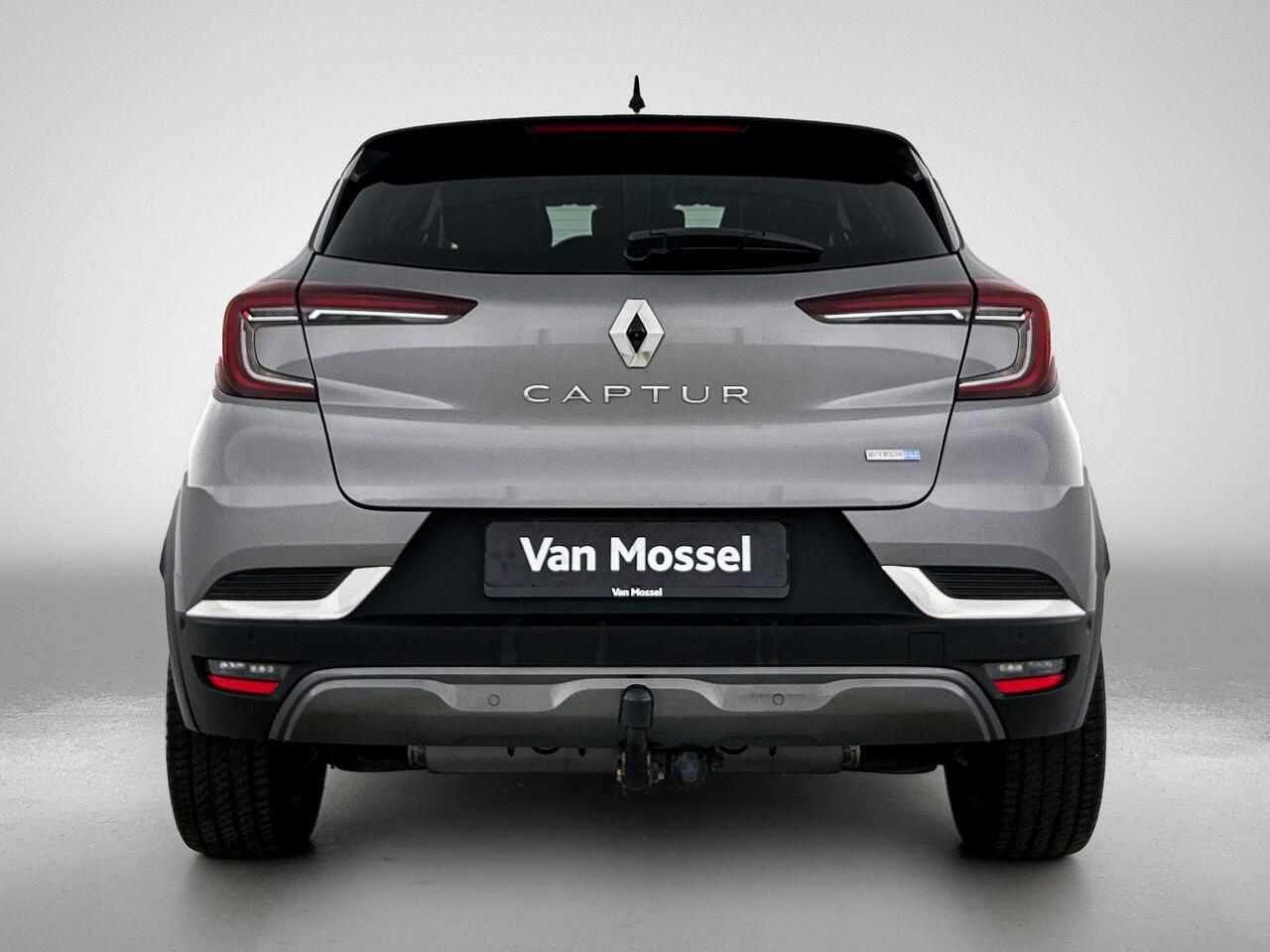 Renault CAPTUR 1.6 E-Tech Plug-in Hybrid Initiale Paris 160PK | Automaat | Trekhaak | Navigatie | Volleder Interieur | Stoelverwarming | Apple CarPlay & Android Auto