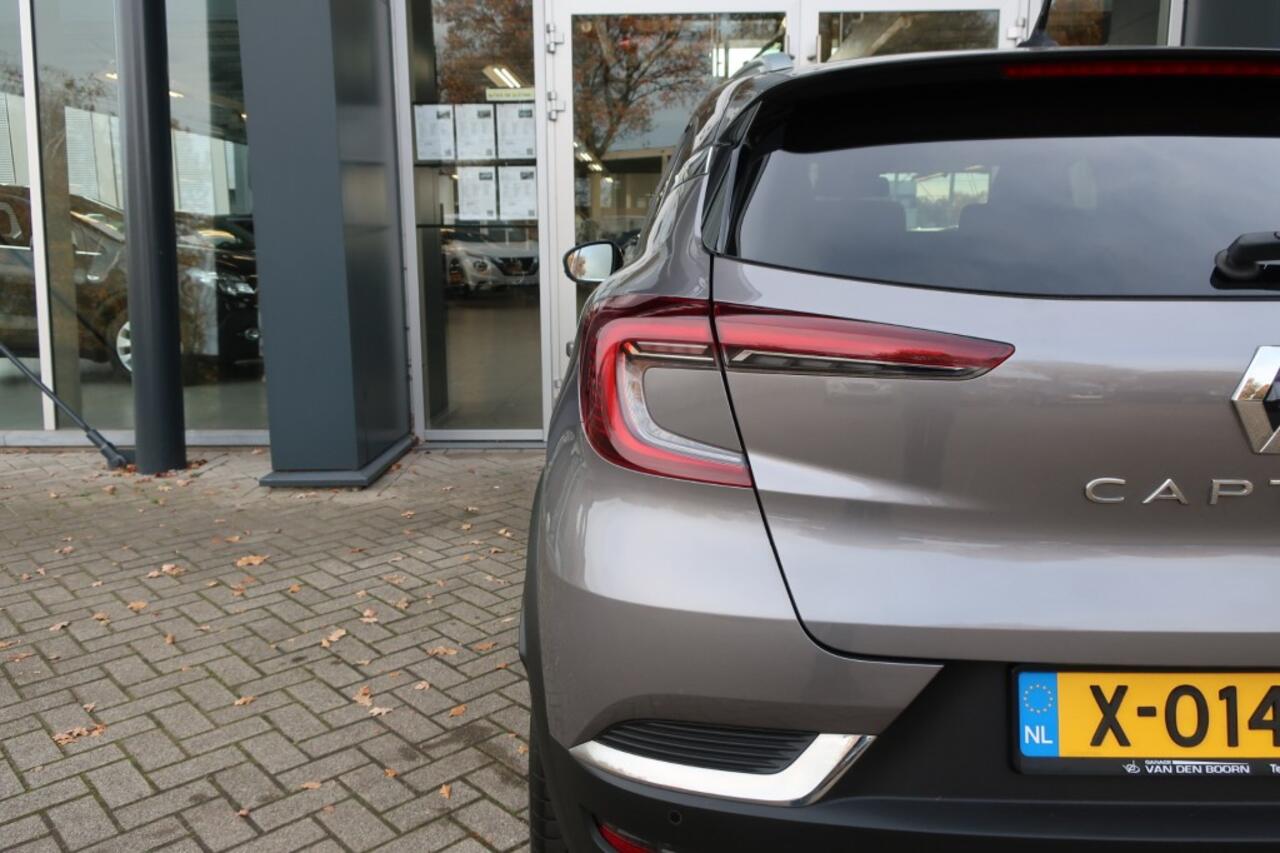 Renault CAPTUR 1.0 TCE100, Apple Carplay/ Android Auto, LED, Clima, etc.
