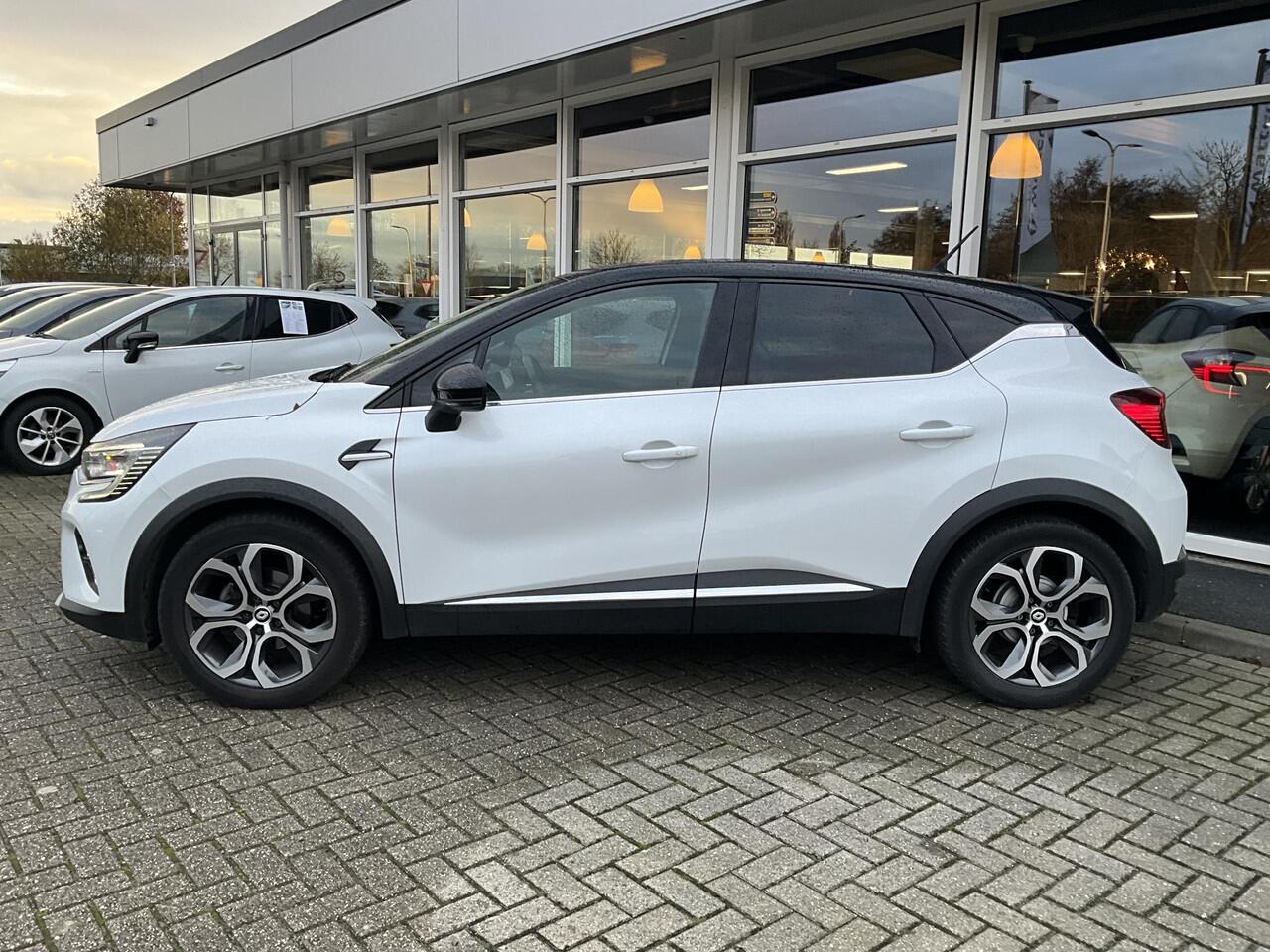 Renault CAPTUR 1.3 TCe 140 Intens Camera | Trekhaak