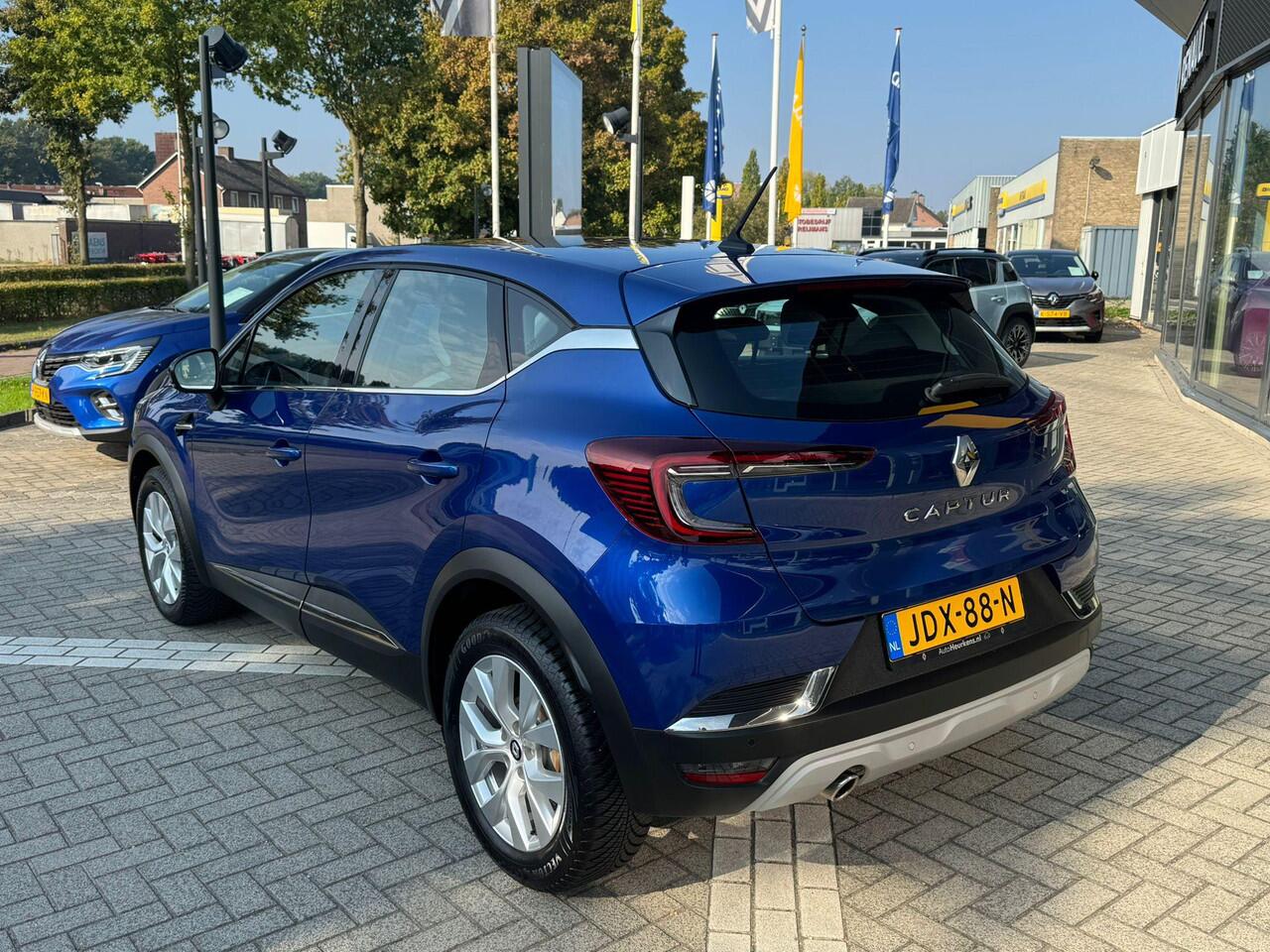 Renault CAPTUR TCe 140 Intens | All Season Banden | Achteruitrijcamera |