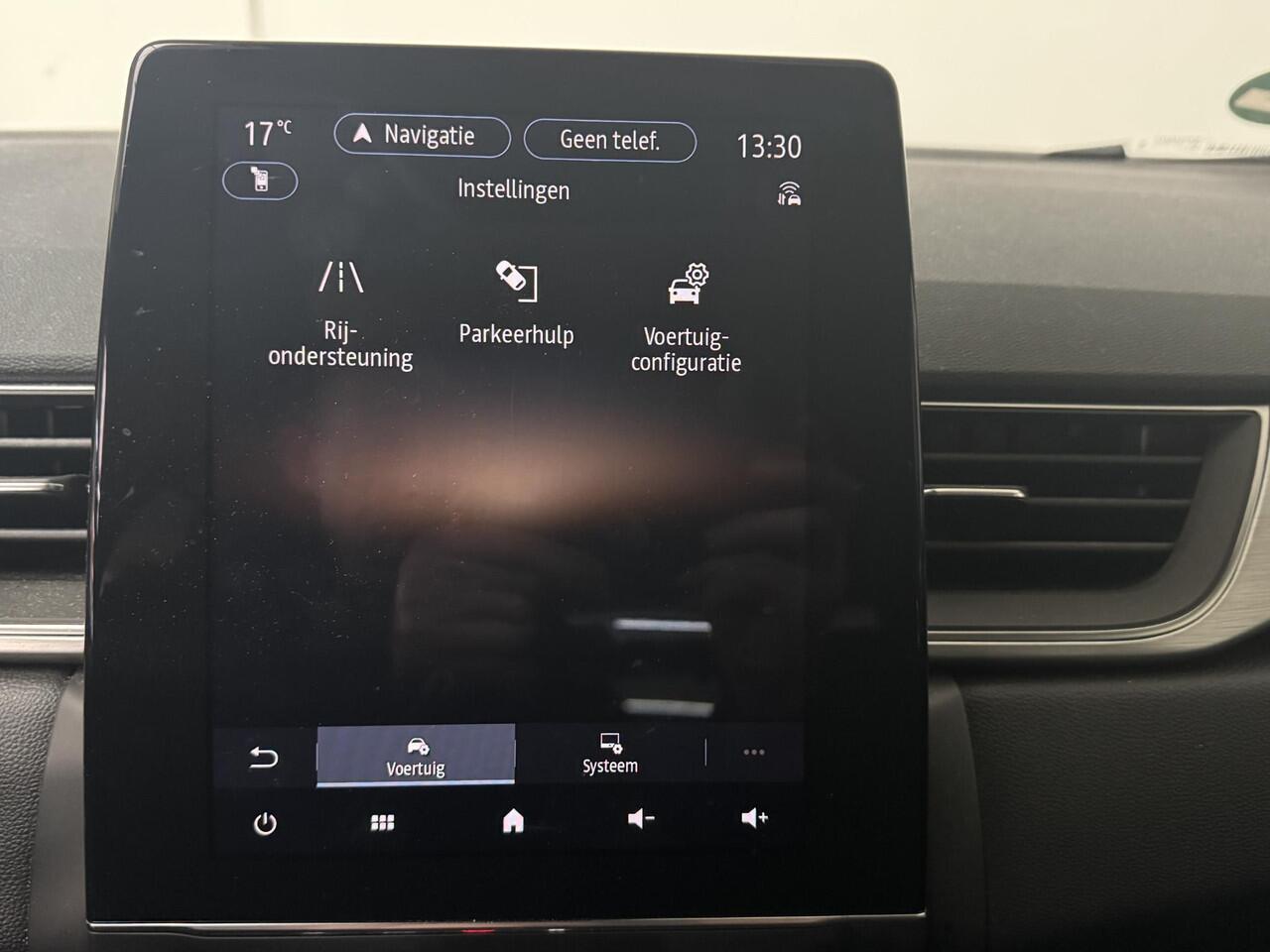 Renault CAPTUR 1.0 TCe 90 Intens | Navigatie | Camera | Cruise control | Lichtmetalen velgen 18" |