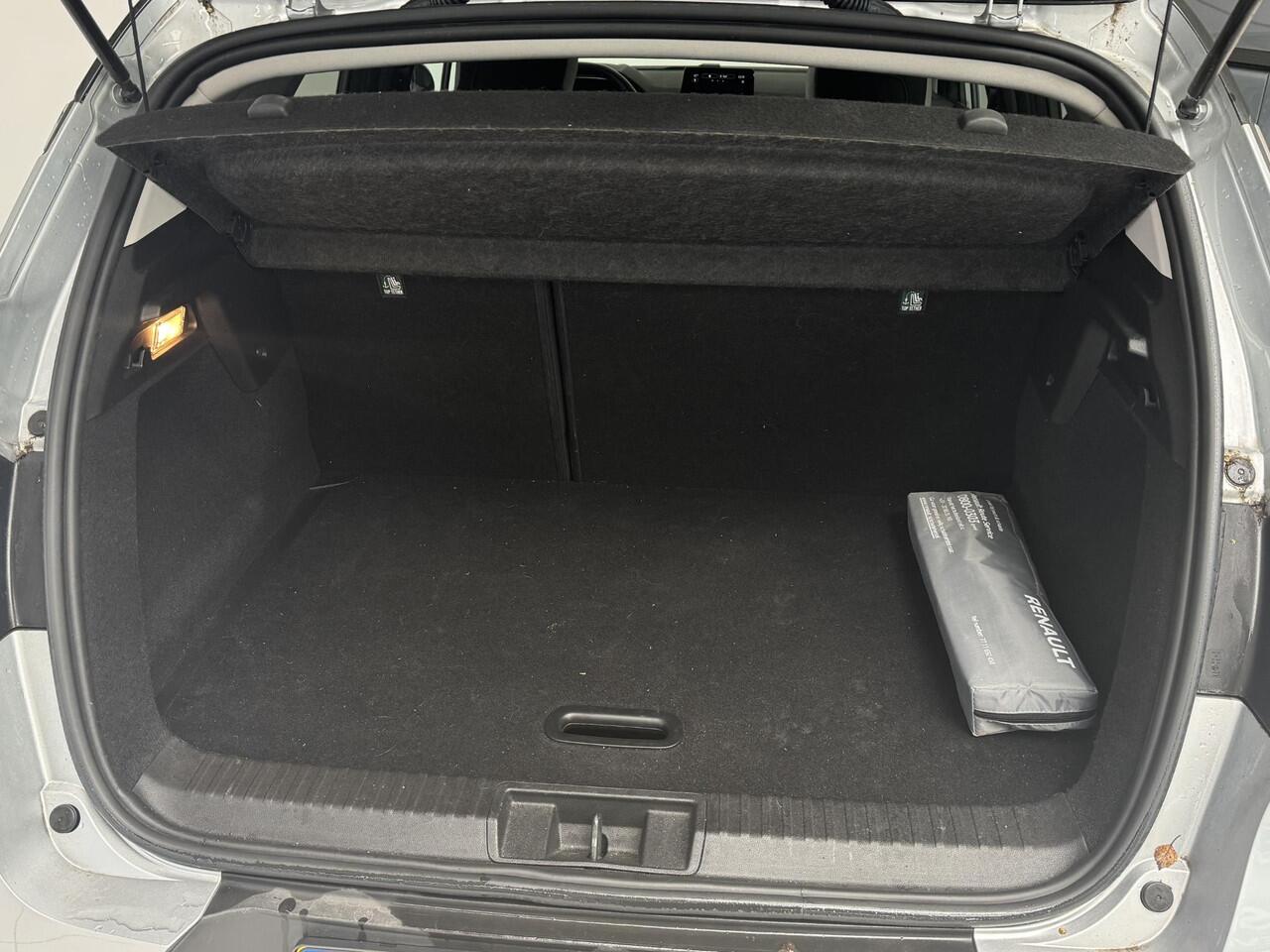 Renault CAPTUR 1.0 TCe 90 Intens | Navigatie | Camera | Cruise control | Lichtmetalen velgen 18" |