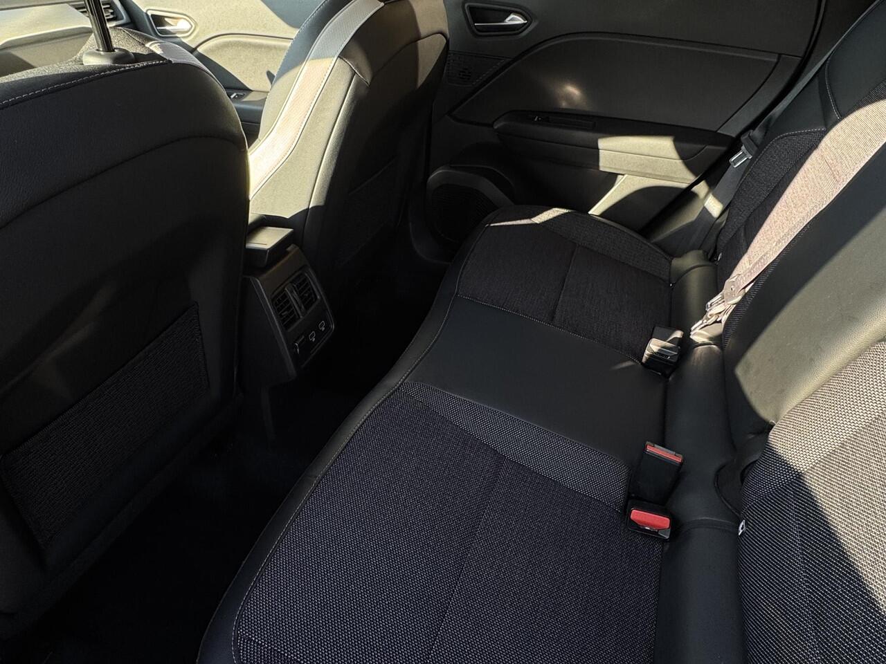 Renault CAPTUR E-Tech Plug-in Hybrid 160 Intens | Dealeronderhouden | Automaat |