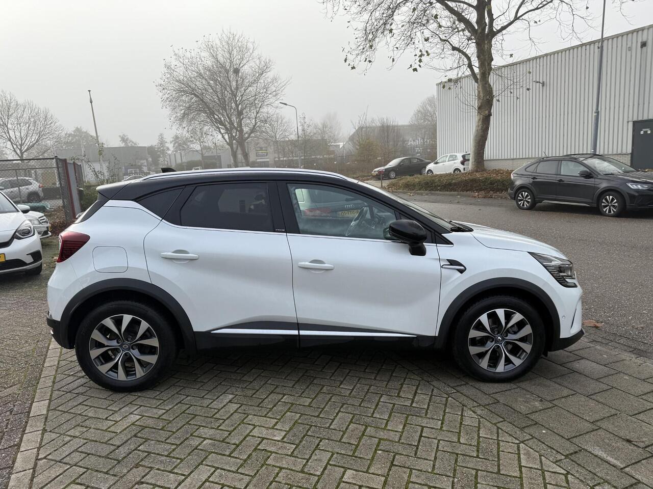 Renault CAPTUR 1.6 E-Tech Plug-in Hybrid 160 Edition One | Afneembare Trekhaak | Bose |