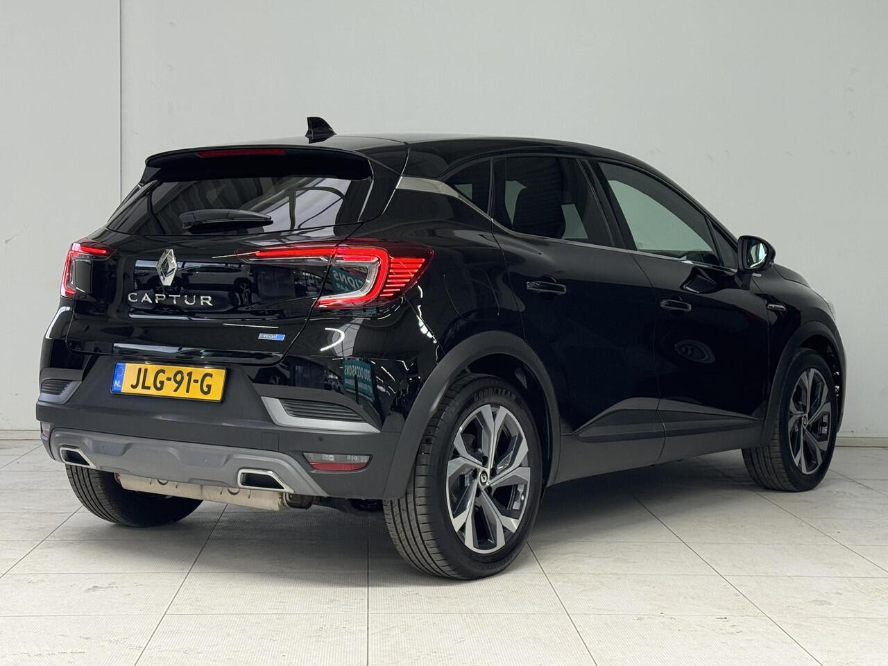 Renault CAPTUR 1.6 E-Tech Plug-in Hybrid 160 R.S. Line | Navigatie | Cruise control adaptief | Stoel + stuurverwarming | Achteruitrijcamera |