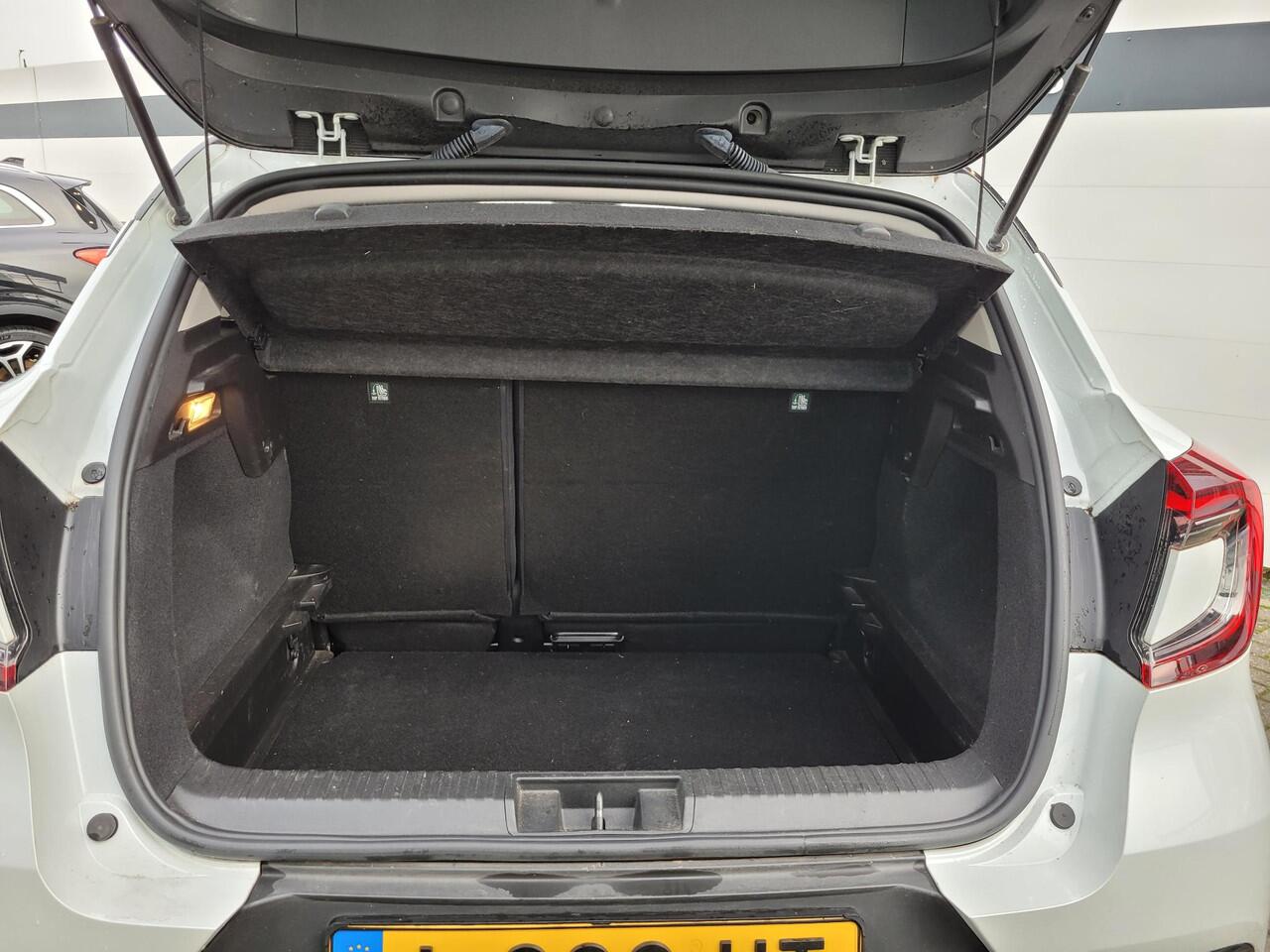 Renault CAPTUR 1.3 TCe 140 Intens | Panoramadak | Stoel/Stuurverw. | Dealer Onderhouden