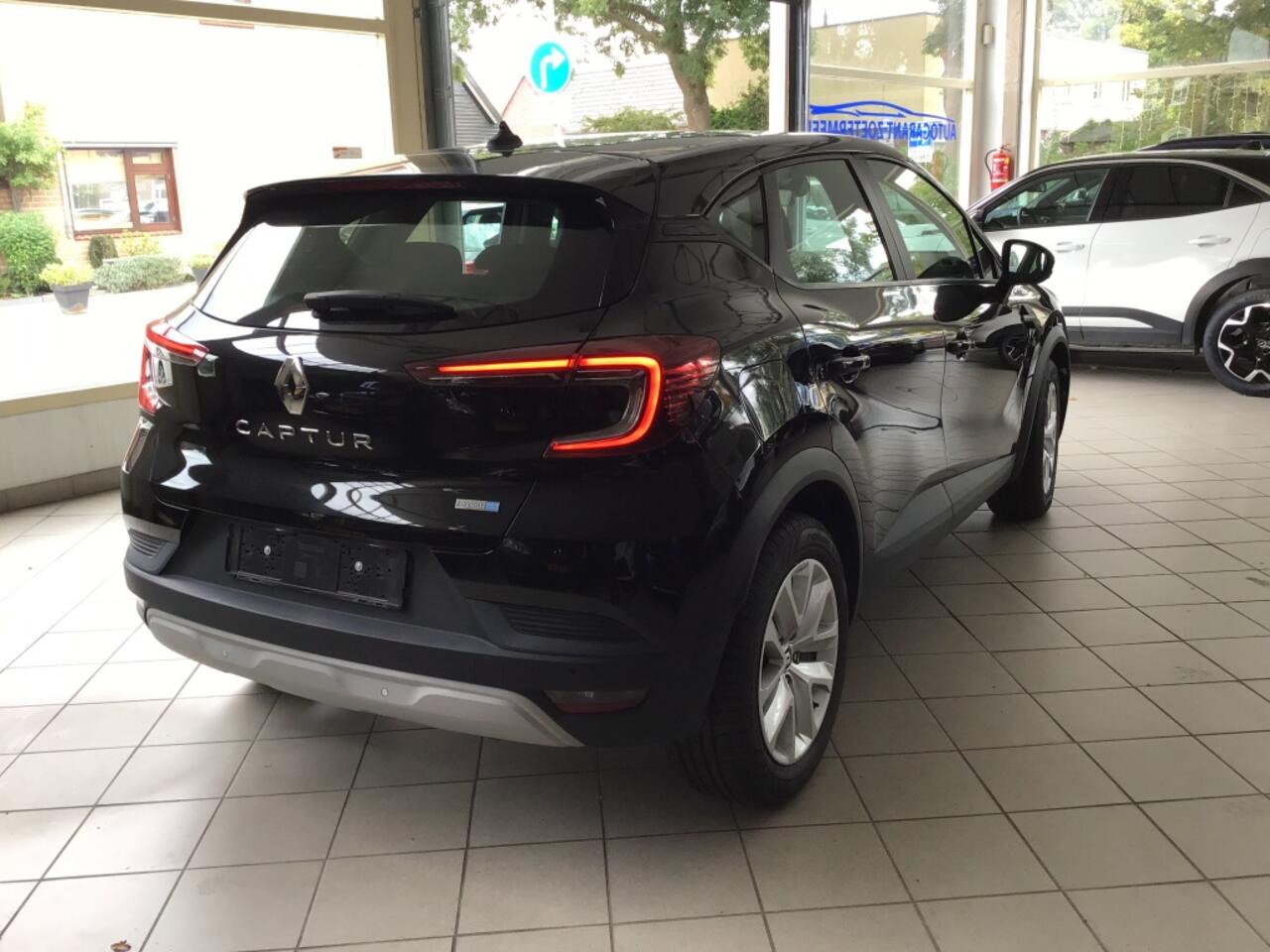 Renault CAPTUR 1.6 ET PH 160 SL E-T