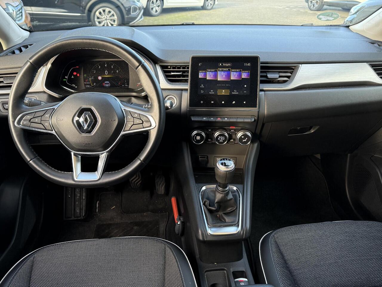 Renault CAPTUR 1.0 TCe 100 Intens (Hoge instap) Parkeerhulp | Navigatie | Lichtmetalen Velgen