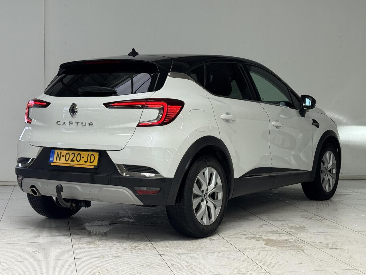 Renault CAPTUR 1.3 TCe 140 Intens | Trekhaak | Navigatie | Achteruitrijcamera | Apple CarPlay / Android Auto |