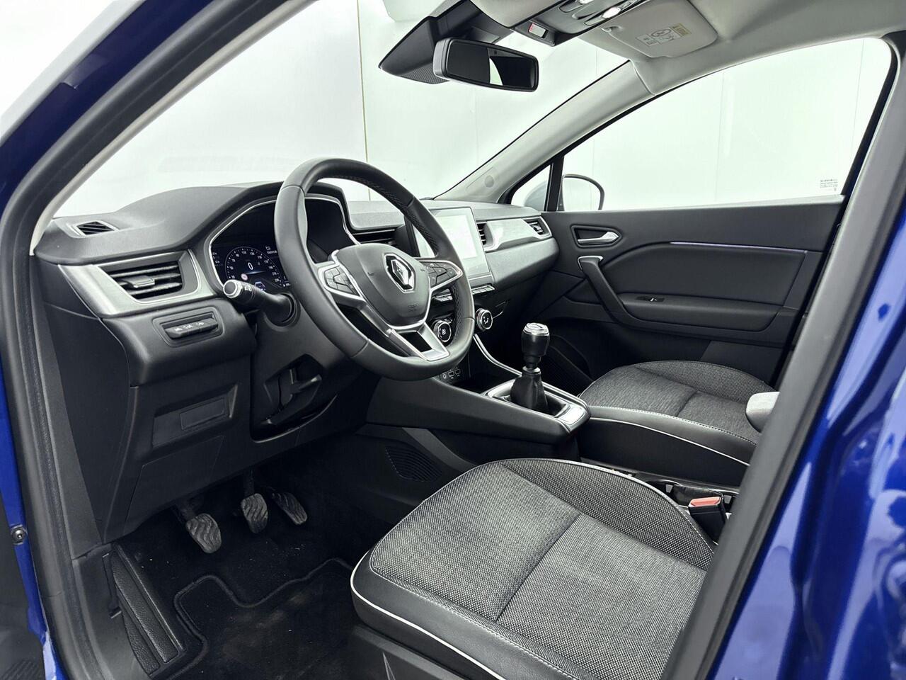 Renault CAPTUR 1.0 TCe 90Pk Intens | Navigatie | Cruise Control | Climate Control | Trekhaak | Parkeersensoren Voor en Achter | Achteruitrijcamera | Keyless Start en Go | Apple Carplay/Android Auto |