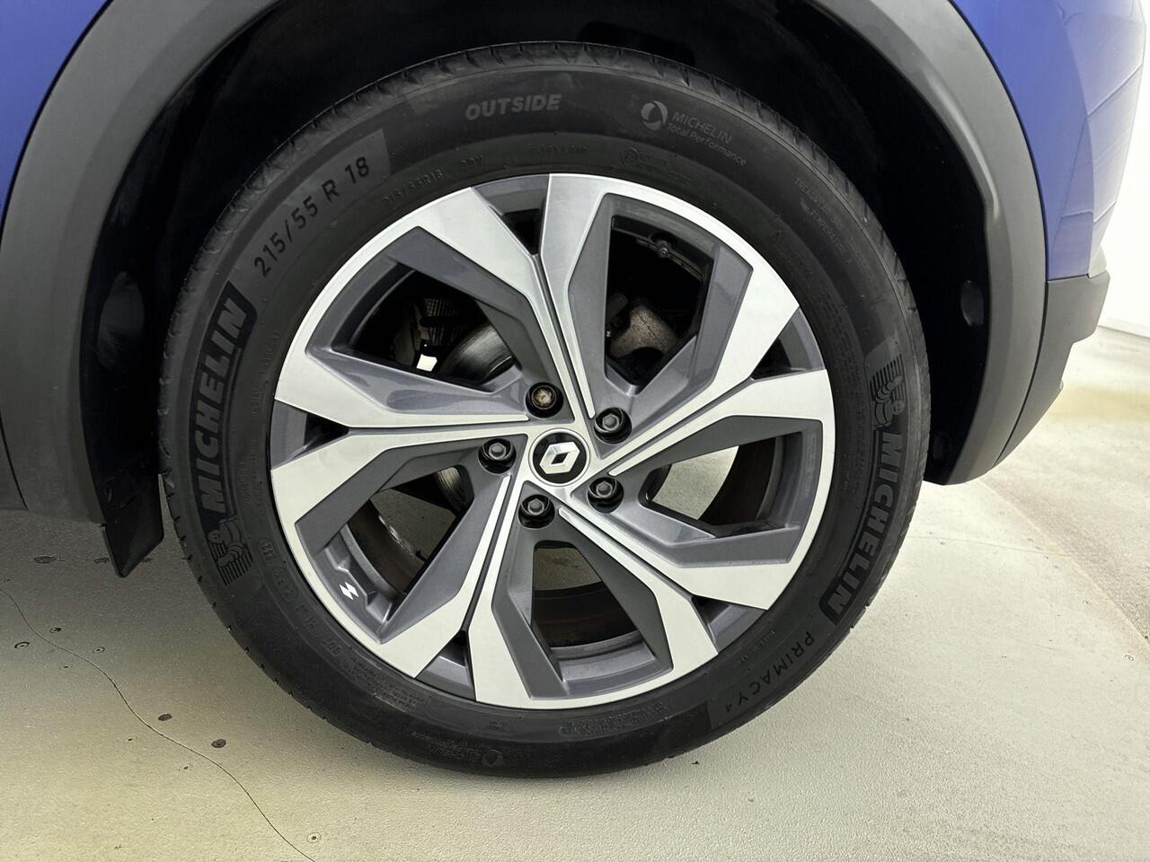 Renault CAPTUR 1.6 E-Tech Hybrid 145Pk R.S. Line | Navigatie | Achteruitrijcamera | Parkeersensoren Rondom | Android & Apple Carplay | Cruise & Climate Controle