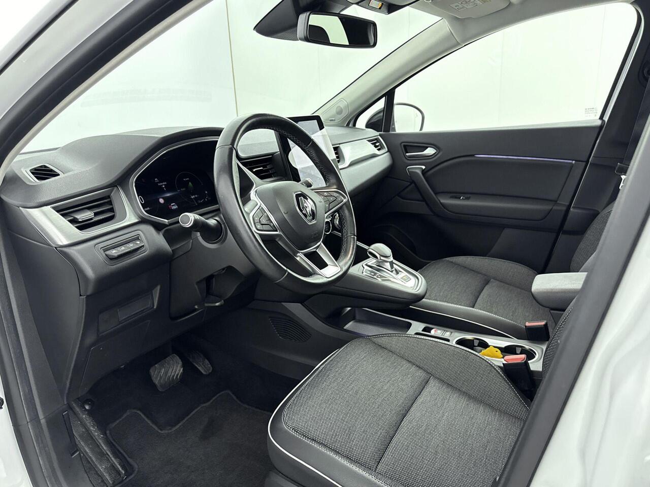 Renault CAPTUR 1.6 E-Tech Plug-in Hybrid 160Pk Edition One | Navigatie | Apple & Android Carplay | Bose Geluidsysteem | Parkeersensoren & Camera | Trekhaak | All Season Banden | 18 inch | 10.1 inch Display |