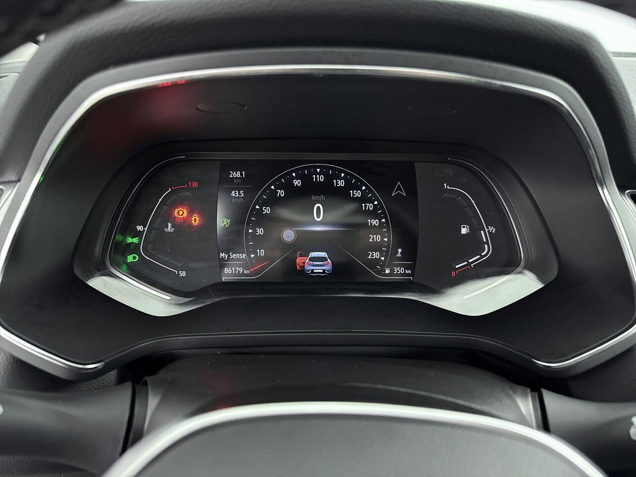 Renault CAPTUR 1.0 TCe 90Pk Intens | Navigatie | Apple & Android Carplay | Parkeersensoren & Camera | Climate Control | Trekhaak | Lichtmetalen Velgen | Privacy Glass | Keyless Entry |