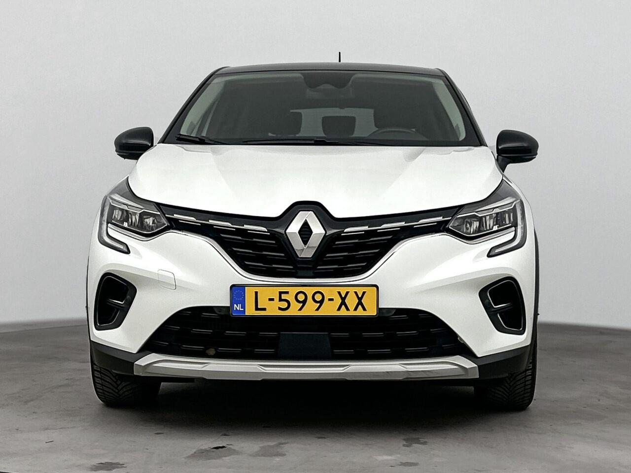 Renault CAPTUR 1.3 TCe 140Pk Intens | Navigatie | Apple & Android Carplay | Climate Control | Parkeersensoren Voor & Achter | Achteruitrijcamera | Stoel & Stuurverwarming | Cruise Control & Snelheidsbegrenzer |