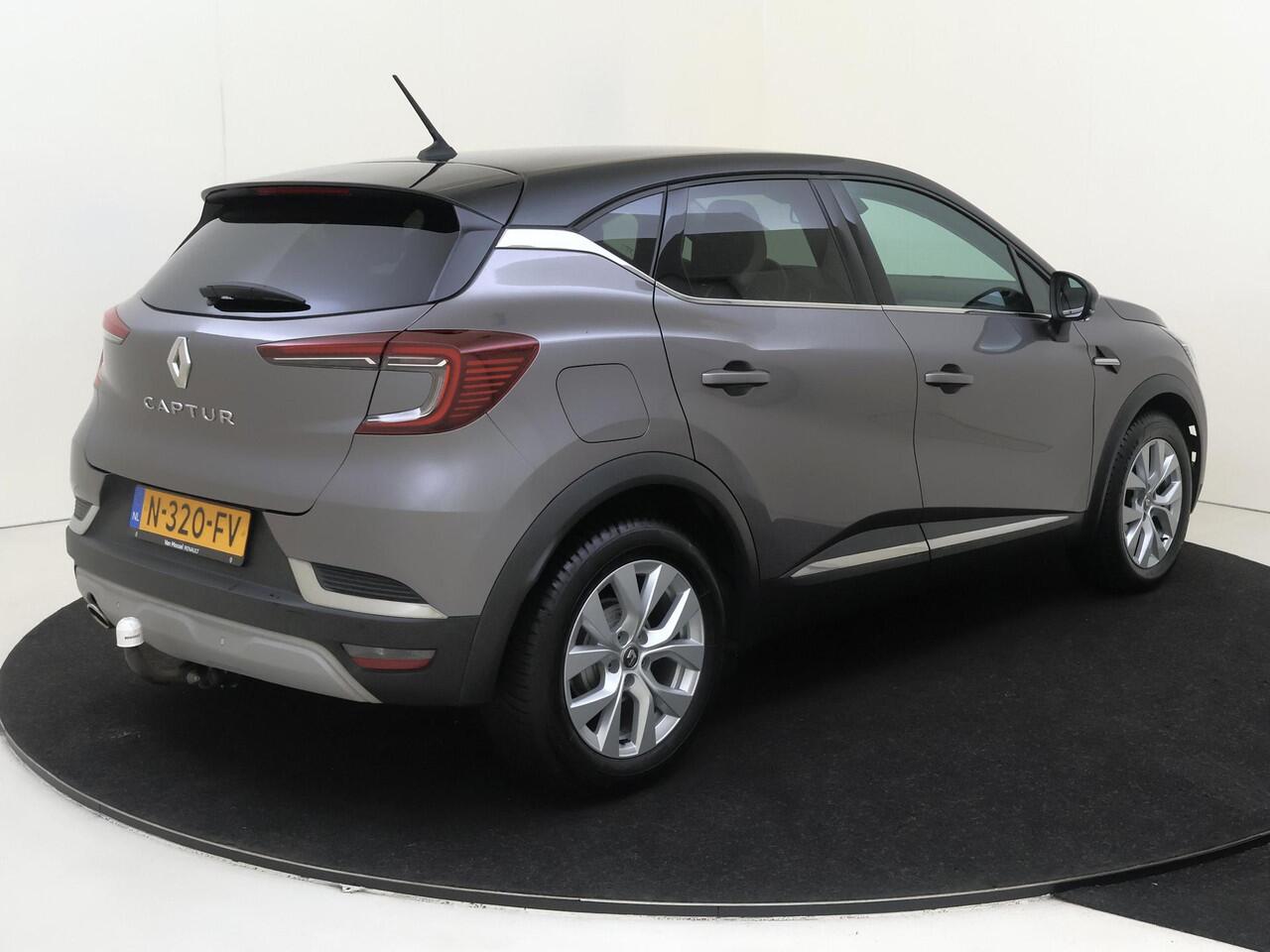 Renault CAPTUR 1.3 TCe 140 Intens | Automaat | Trekhaak | Navigatie