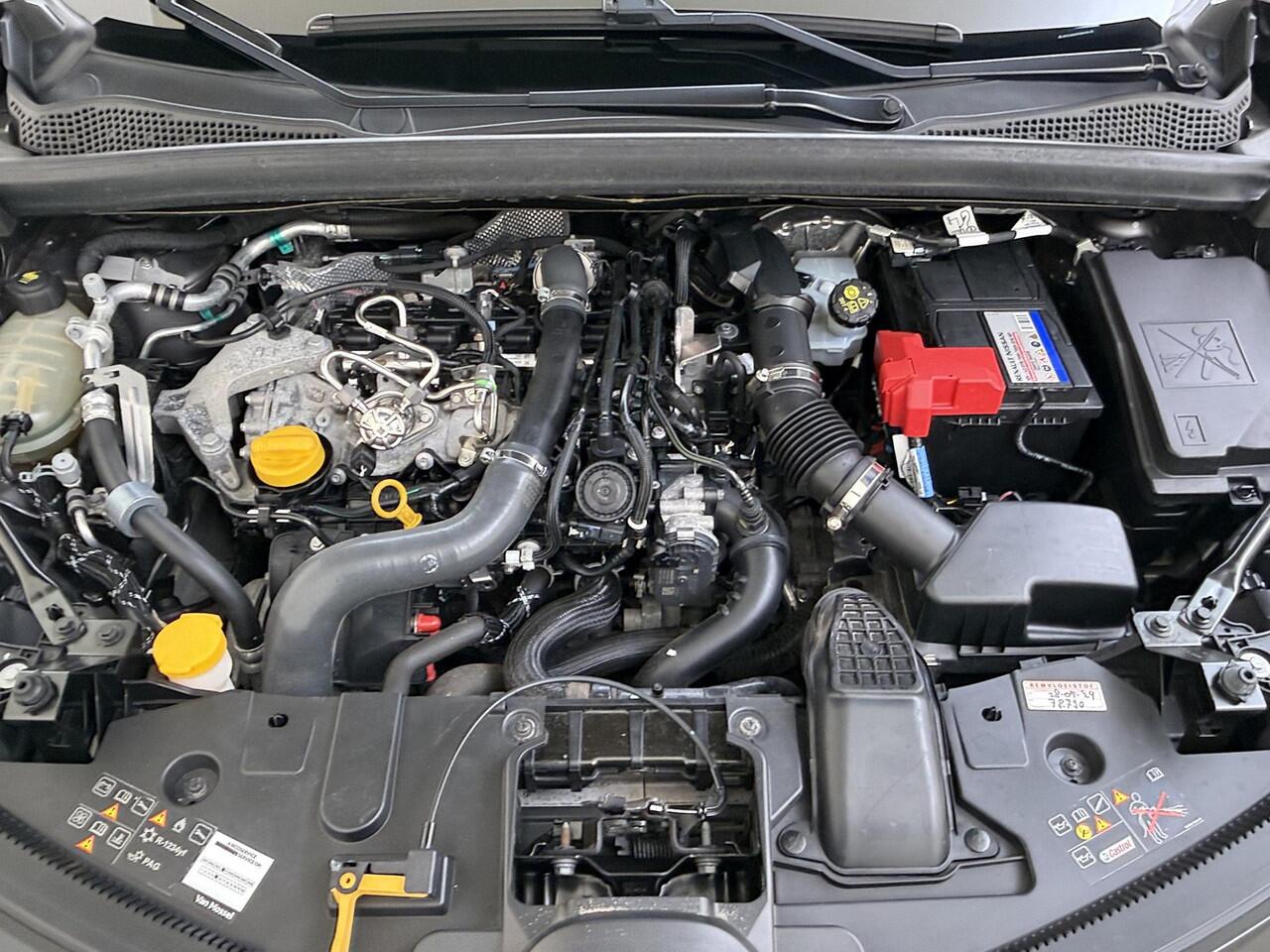 Renault CAPTUR 1.3 TCe 140 Intens | Automaat | Trekhaak | Navigatie