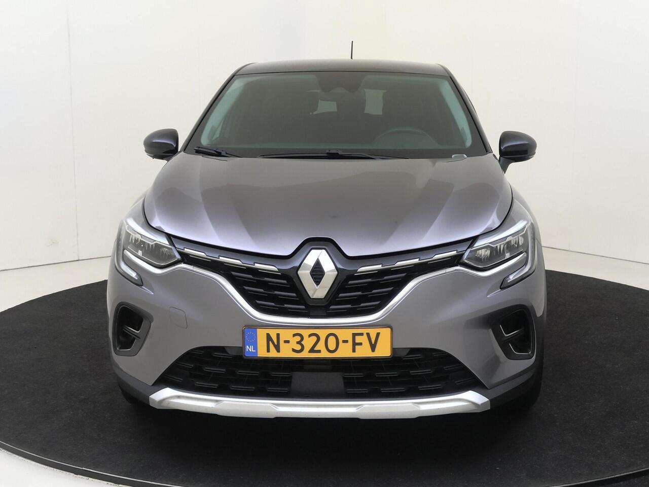 Renault CAPTUR 1.3 TCe 140 Intens | Automaat | Trekhaak | Navigatie