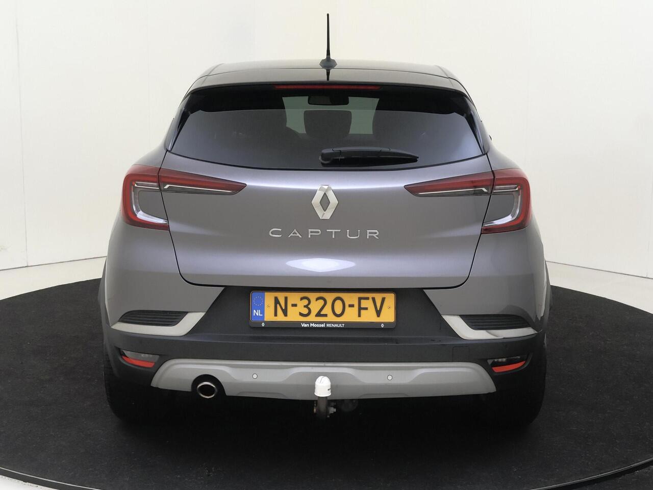 Renault CAPTUR 1.3 TCe 140 Intens | Automaat | Trekhaak | Navigatie