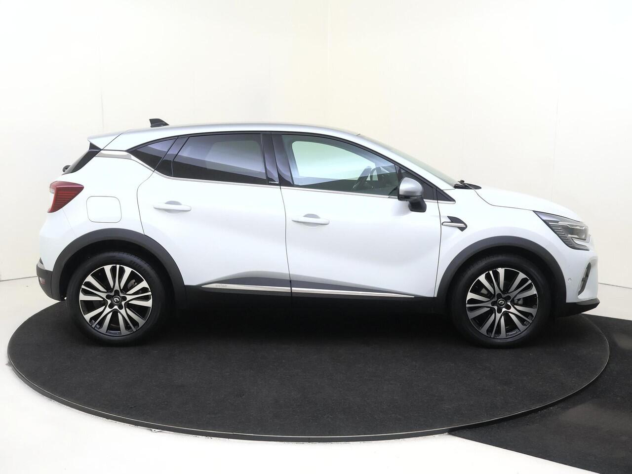 Renault CAPTUR 1.6 E-Tech Plug-in Hybrid 160 Initiale Paris | Automaat | Navigatie | Camera | Stoelverwarming | Parkeersensoren | Android Auto | Apple Carplay