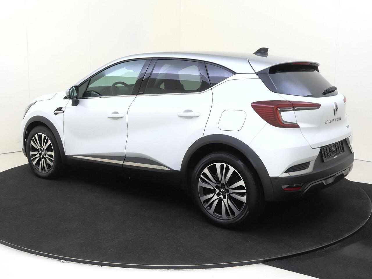 Renault CAPTUR 1.6 E-Tech Plug-in Hybrid 160 Initiale Paris | Automaat | Navigatie | Camera | Stoelverwarming | Parkeersensoren | Android Auto | Apple Carplay