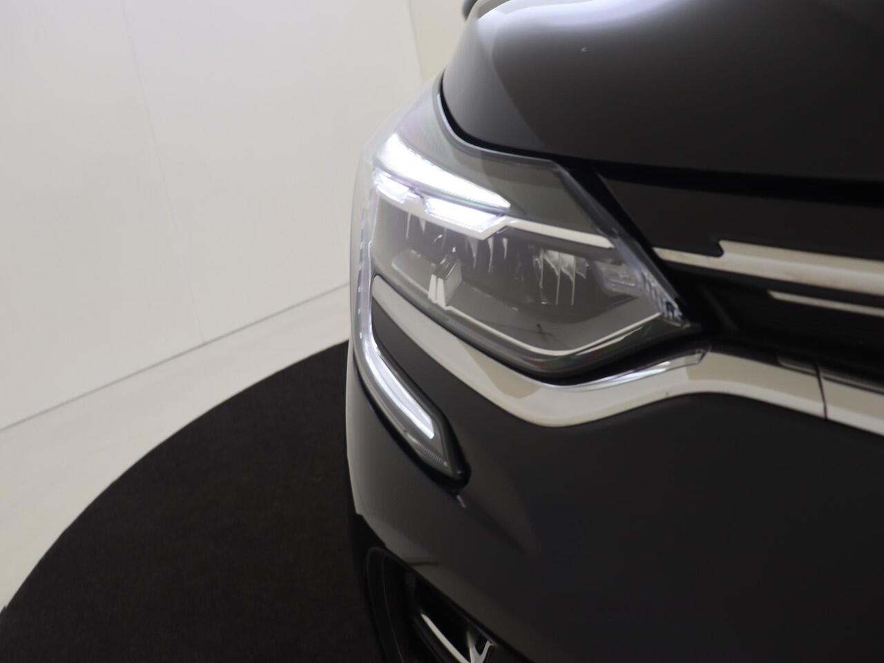 Renault CAPTUR 1.0 TCe 90 Intens | 1e Eigenaar | Navigatie | Camera | LM Velgen