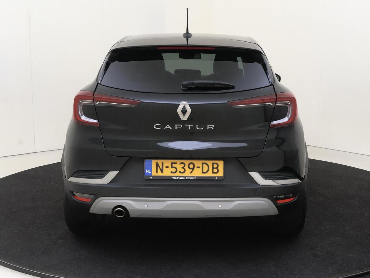 Renault CAPTUR 1.0 TCe 90 Intens | 1e Eigenaar | Navigatie | Camera | LM Velgen