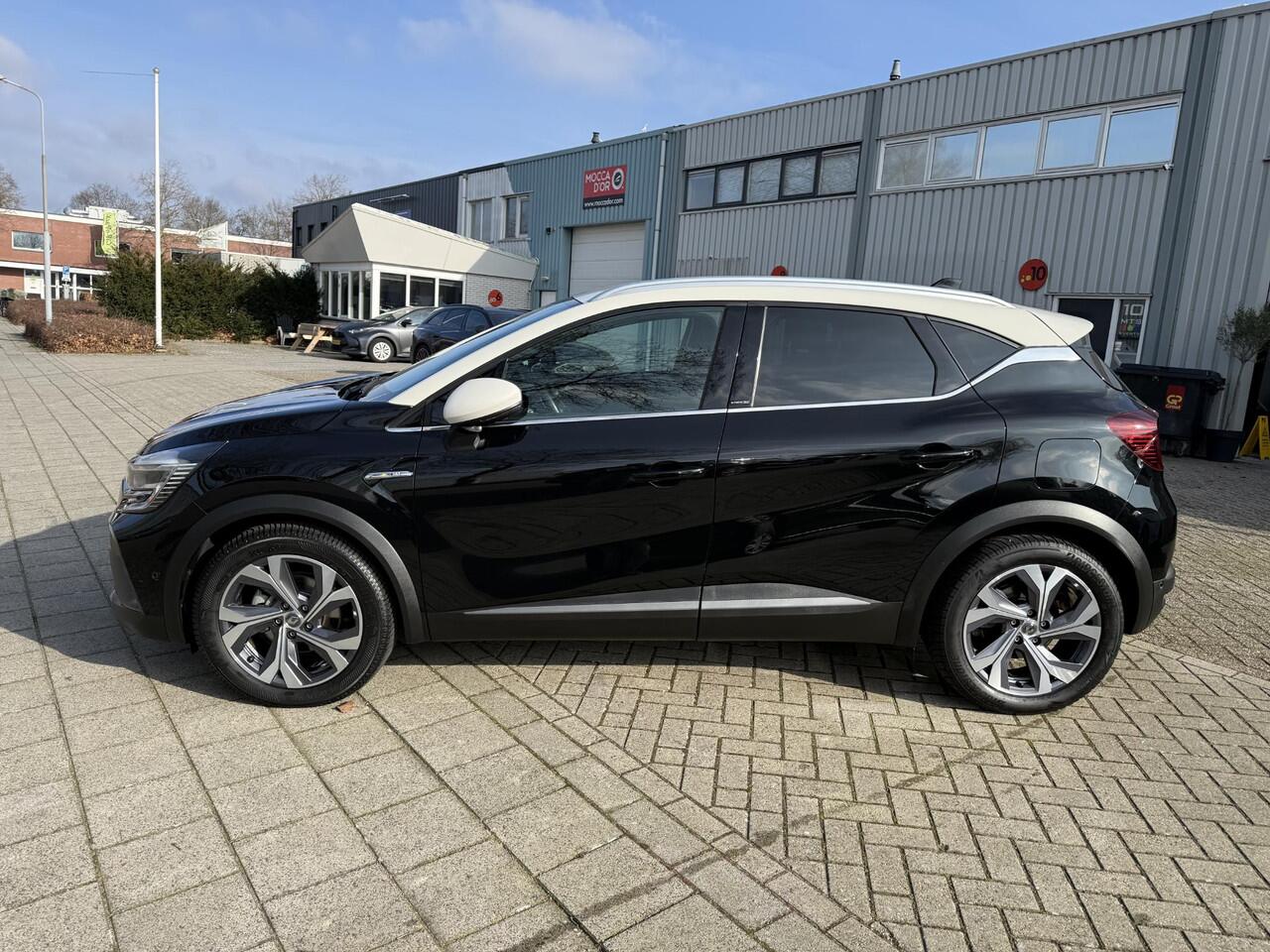 Renault CAPTUR 1.6 E-Tech Plug-in Hybrid 160 R.S. Line | Adaptive Cruise Control | Dealer Onderhouden | Stuurwiel verwarming |