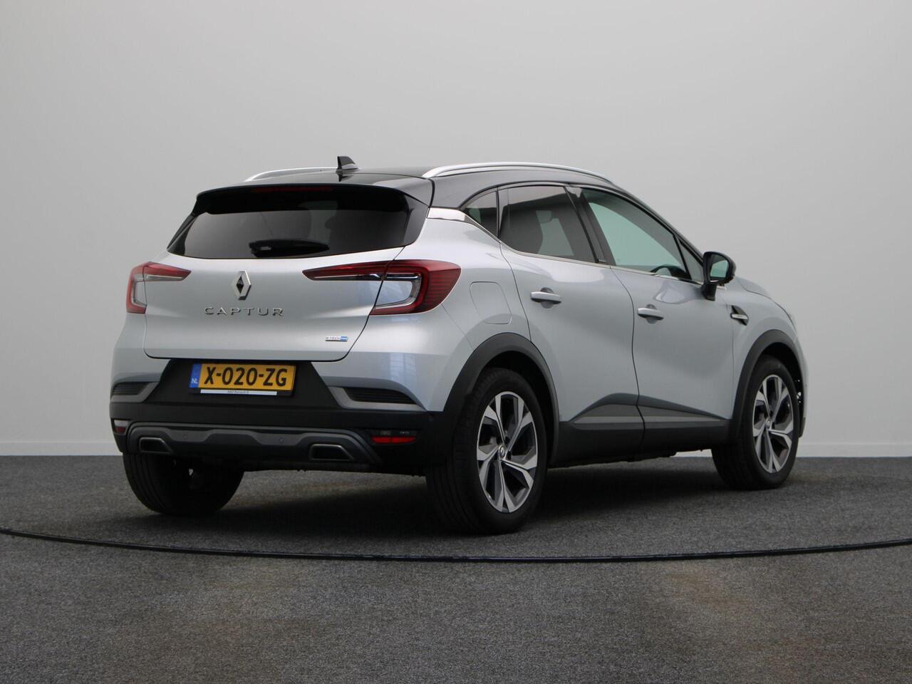 Renault CAPTUR 1.6 E-Tech Hybrid 145 R.S. Line | Adaptieve Cruise control | Bose audio | Stuurverwarming | 360" graden camera |