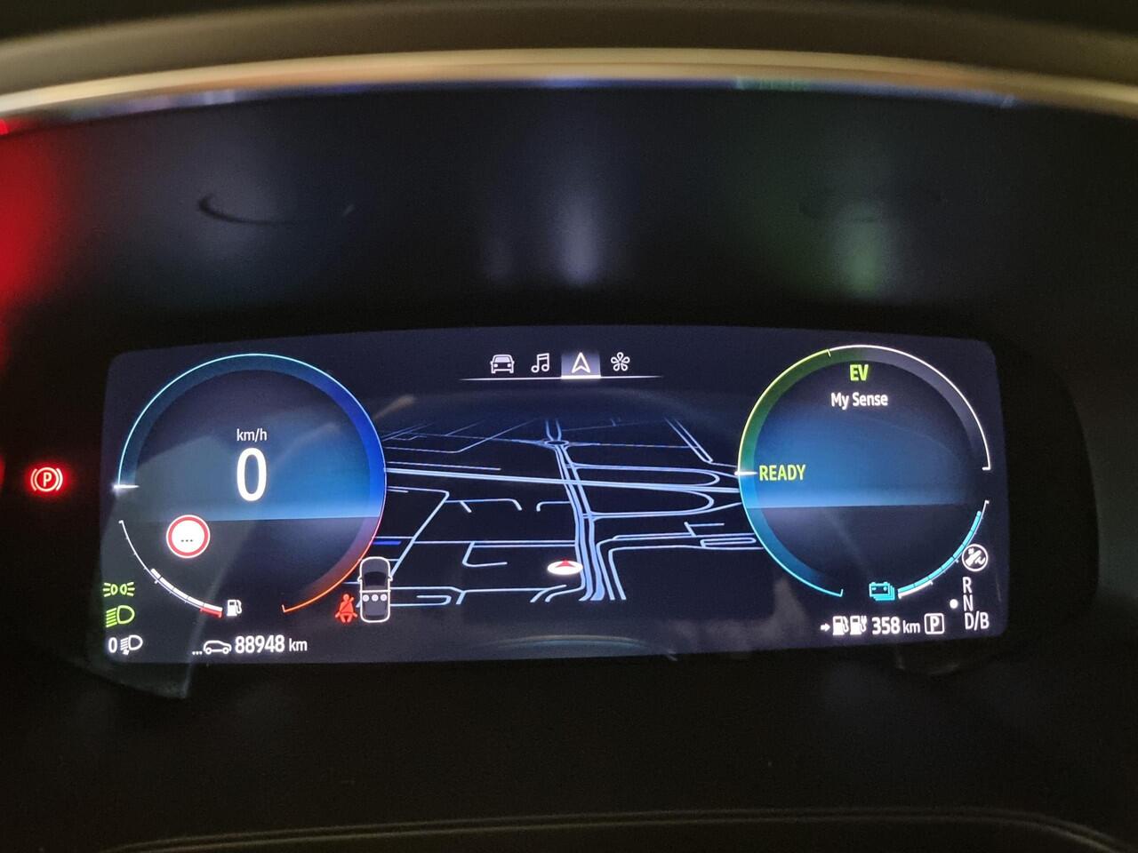 Renault CAPTUR 1.6 E-Tech Plug-in Hybrid 160 Intens | Navigatie | Achteruitrijcamera | Climate Control |