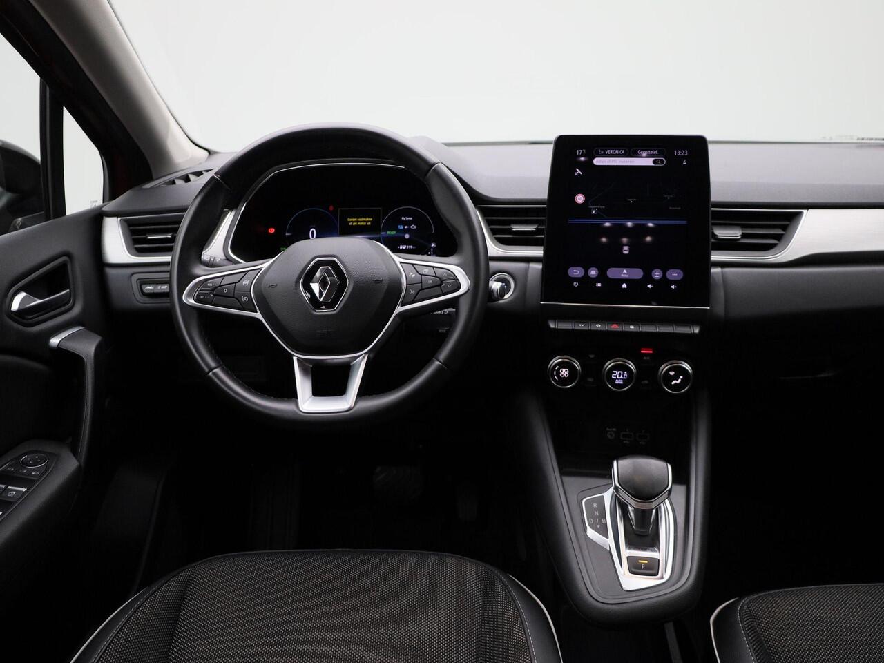 Renault CAPTUR 1.6 E-Tech Plug-in Hybrid 160 Intens | Camera | PDC Voor + Achter | 9,3" Full-Map Navigatie i.c.m. 10,1" Digitaal Instrumentenpaneel | LED Pure Vision | Climate Control | Cruise Control & Snelheidsbegrenzer | Apple Carplay & Android Auto
