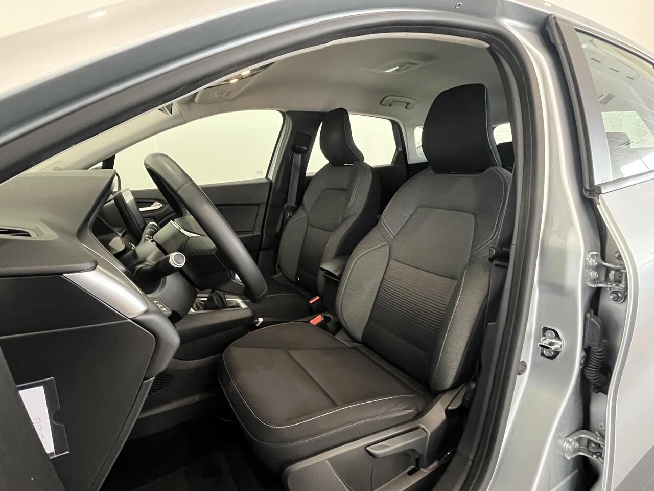 Renault CAPTUR 1.0 TCe 90 Zen | Trekhaak | Navigatie | Climate Control | Cruise Control | Stoelverwarming | Apple Carplay/Android Auto