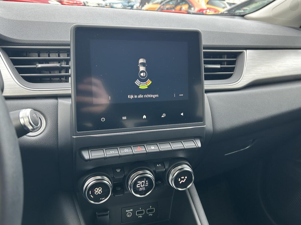 Renault CAPTUR 1.6 E-Tech Plug-in Hybrid 160 Intens (Hoge Zit) | Navigatie | Parkeerhulp | Half Leder