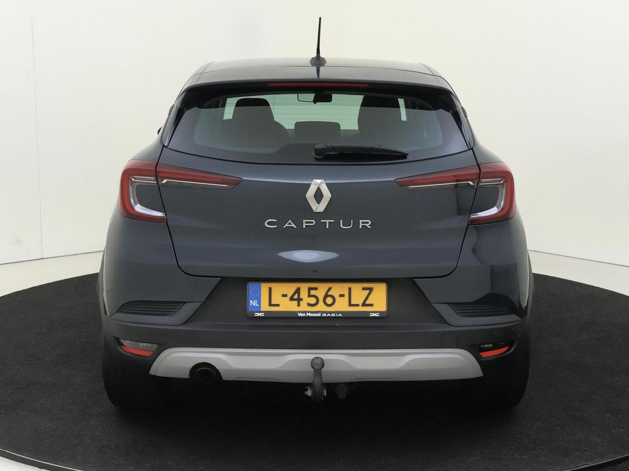 Renault CAPTUR 1.0 TCe 90 Zen | Grijs | Lichtmetalen velgen
