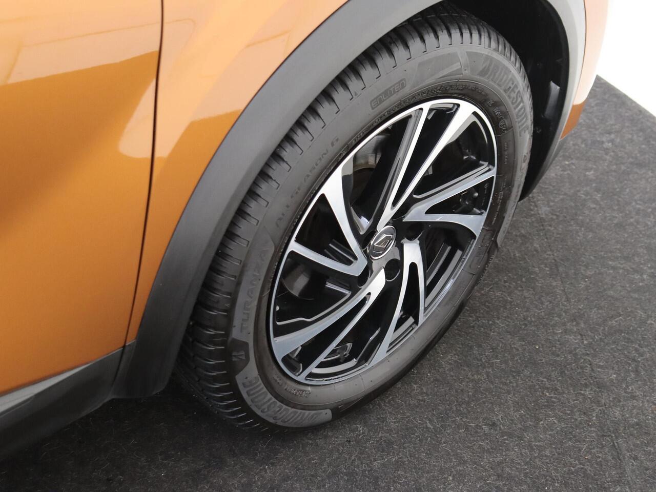 Renault CAPTUR 1.0 TCe 100 PK Bi-Fuel Business Zen Navigatie | Camera | Climate Control