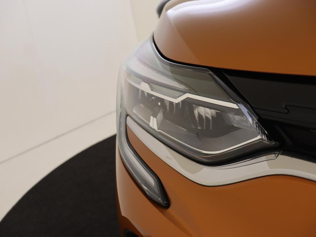 Renault CAPTUR 1.0 TCe 100 PK Bi-Fuel Business Zen Navigatie | Camera | Climate Control