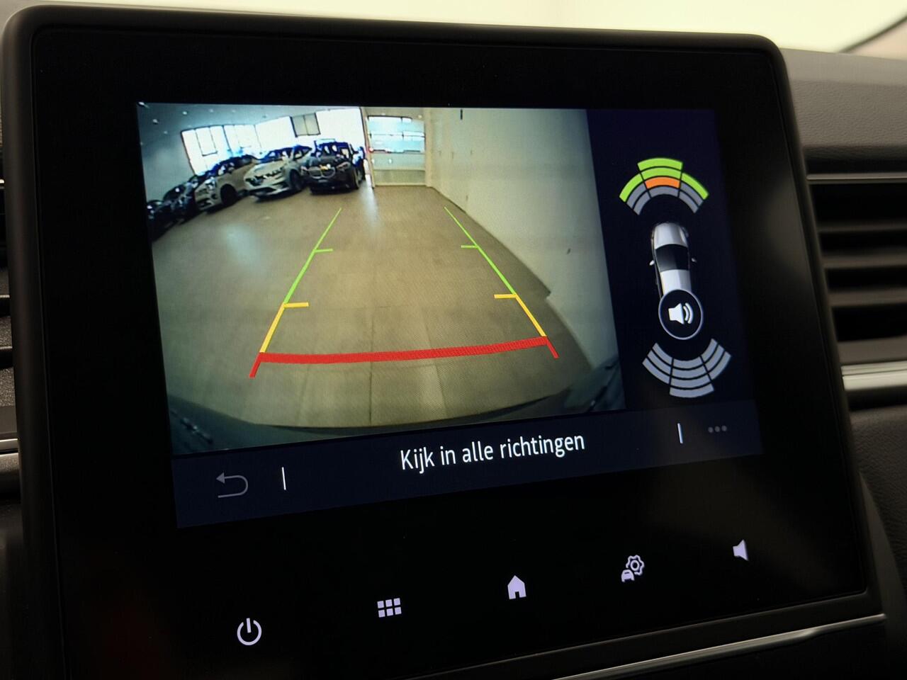 Renault CAPTUR 1.6 E-Tech Hybrid 145 Intens | Navigatie | Climate Control | Cruise Control | Lichtmetalen velgen 17" | Parkeersensoren voor, achter en achteruitrijcamera | Apple Carplay/Android Auto